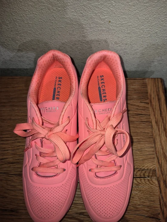 Skechers Uno- Stand On Air, Women's Size 6 , Vibrant Coral - Picture 4 of 5